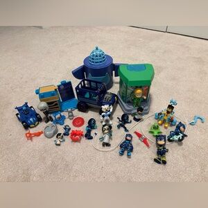PJ Masks Night Ninja Bus Gekko Catboy Action Playset Figures Lot Newton Star